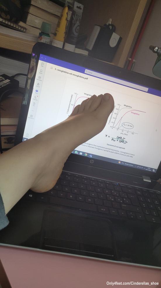 Studying is getting hard🥺