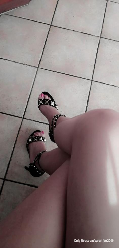 😜😜 passione tacchi

#tacchi #heels #nailpolish