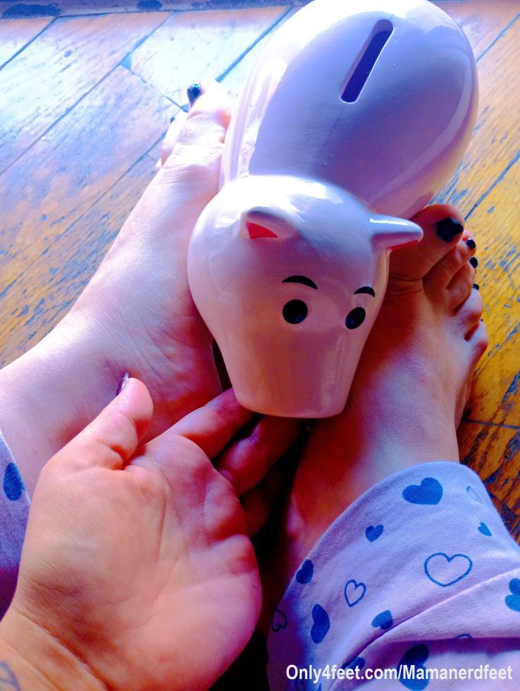 🐖cattivo
#bad #feet #nerd
Seguimi se vuoi sapere questo maialino cosa può fare 🥰