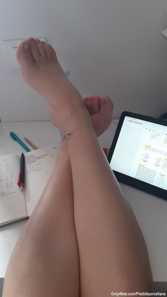 Vieni a studiare con me? 🥰❤