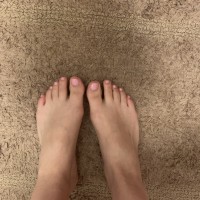 Isabel_K_Feet